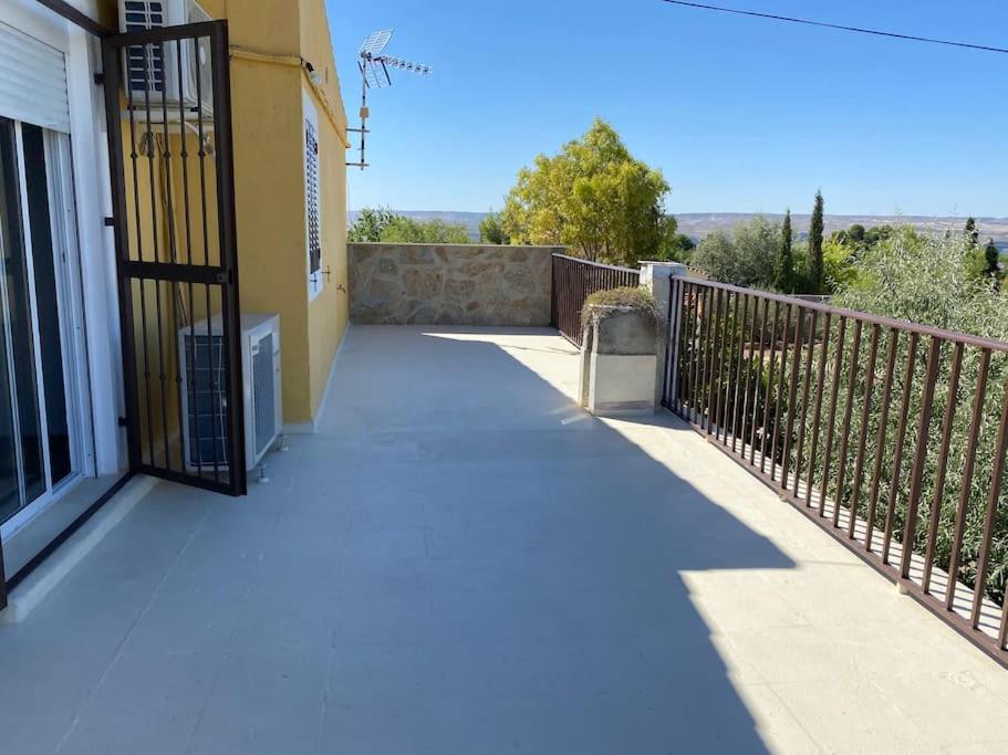 Colmenar de Oreja Finca Los Nardos De Miraltajo מראה חיצוני תמונה