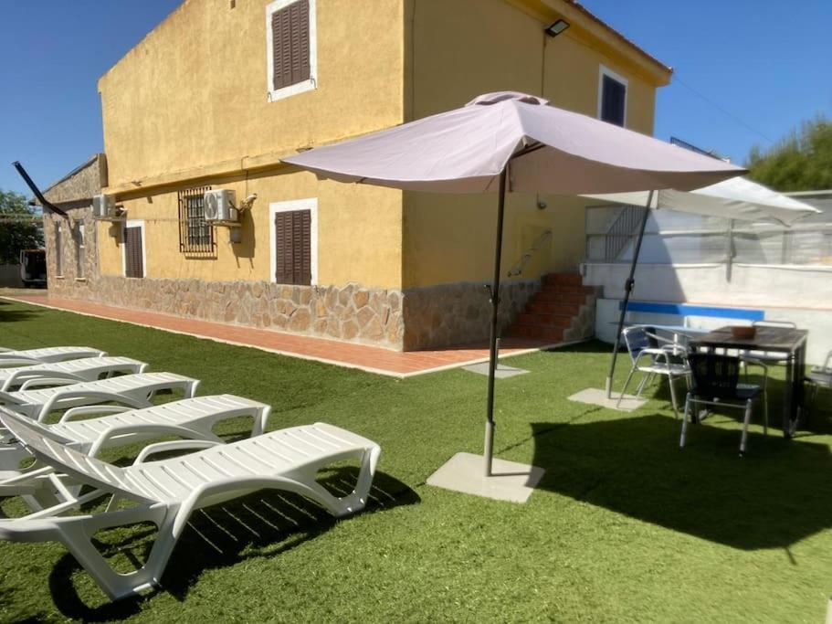 Colmenar de Oreja Finca Los Nardos De Miraltajo מראה חיצוני תמונה
